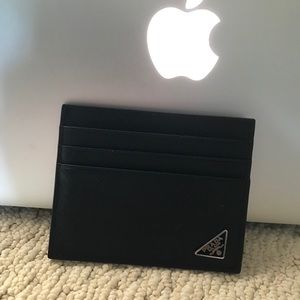 PRADA PLAQUE CARDHOLDER *SLIGHTY USED*